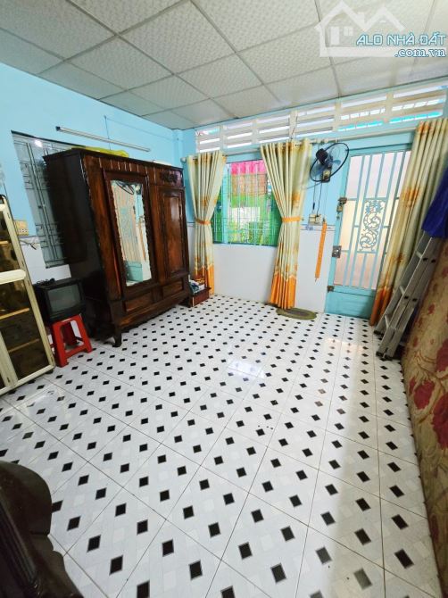 Bình Trưng Tây quận 2 , nhà 2 tầng gần trường Giồng Ông Tố chỉ 4.2 tỷ . - 2