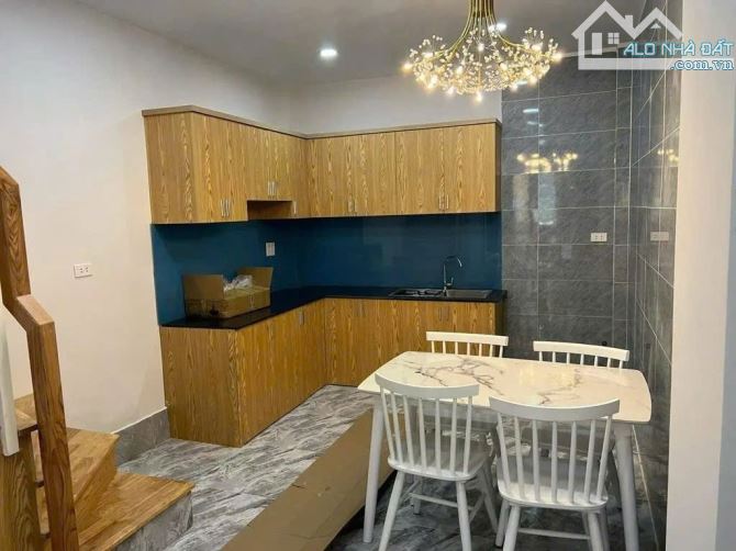 BÁN NHÀ HẺM 10M NGUYỄN KIM, 2TẦNG, 30M2,CHO THUÊ 12TR/T, GIÁ 6,2 TỶ - 2