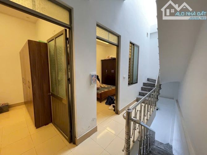 HOÀNG NHƯ TIẾP_BỒ ĐỀ : 3 TẦNG DÂN XÂY_TRUNG TÂM_TIỆN ÍCH BẠT NGÀN_DT 48,5M_GIÁ 7 TỶ 5 - 3