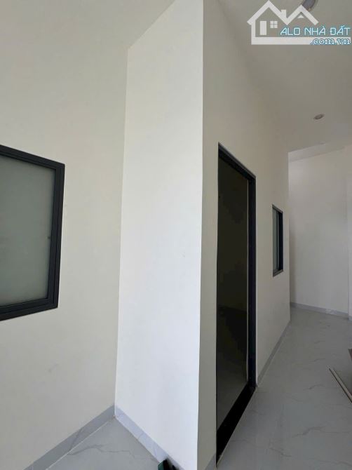 BÁN NHÀ LẦU PHƯỜNG TÂN TRIỀU MỚI 700 TRIỆU NHẬN NHÀ - 3