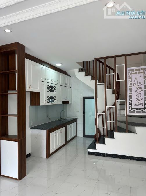 NHÀ MỚI KÍNH COONG-5TẦNG THANG MÁY-Ô TÔ ĐỖ CỬA PHỐ VĨNH HƯNG CHỈ HƠN 7 tỷ - 3