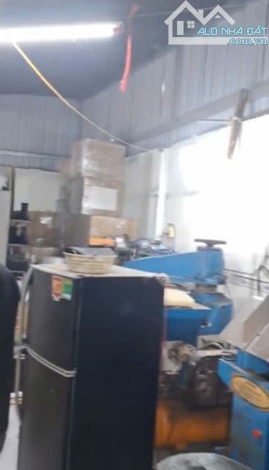 Đông Thạnh-Hóc Môn SHC,số nhà, gpxd,ngang 11*12 thu nhập cho thuê 2 căn, giá bán 2ty490tr - 3
