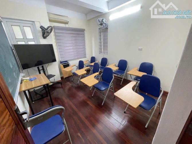 Lô góc ngõ 267 Hoàng Hoa Thám 9.2 tỷ, 45m, mặt tiền 6m, ngõ nông, 3 thoáng - 3