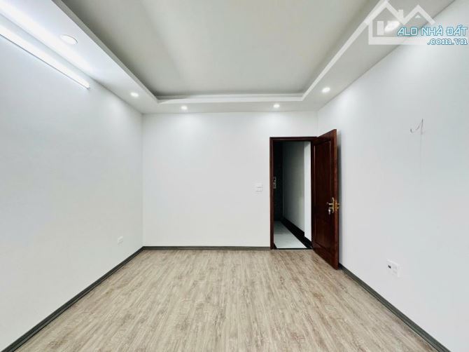 Tân Lạc – Đại La – Hai Bà Trưng. Nhà mới 38m² – 5 Tầng – MT 4m – Thang Máy – Giá 9.4 Tỷ - 3