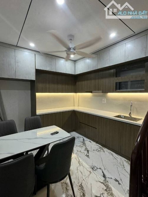 Ô TÔ TRÁNH, HOA HẬU VĂN QUÁN, HÀ ĐÔNG, 42m 5 tầng nhỉnh 8 tỷ, CÓ THƯƠNG LƯỢNG - 3