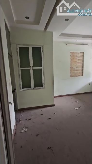 CĂN HỘ TẬP THỂ - MẶT PHỐ LÁNG HẠ - TẦNG 2 + 3 - 65M2 SỔ ĐỎ - THỰC TẾ 100M2 - CHỈ 4.95 TỶ - 3
