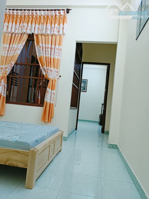 BÁN NHÀ 1 TRỆT 2 LẦU HẺM Ô TÔ TRÁNH NHAU KHU HOÀNG VĂN THỤ, PHƯỜNG 7 - 3