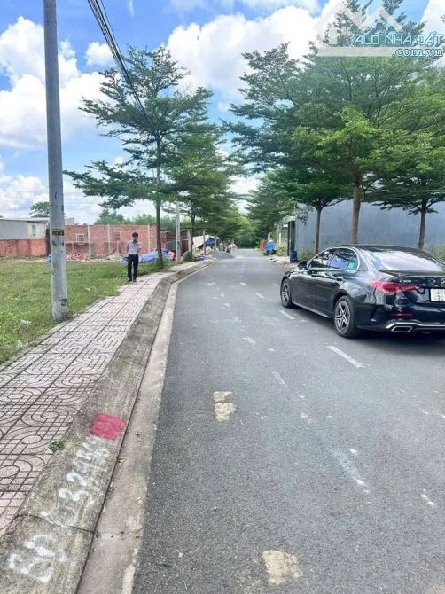 KẸT TIỀN BÁN GẤP 2 LÔ LIỀN KỀGẦN TRẠM THU PHÍ BỬU LONG- ĐẤT THỔ CƯ ĐÃ CÓ SỔ HỒNG SỔ SẴN. - 3