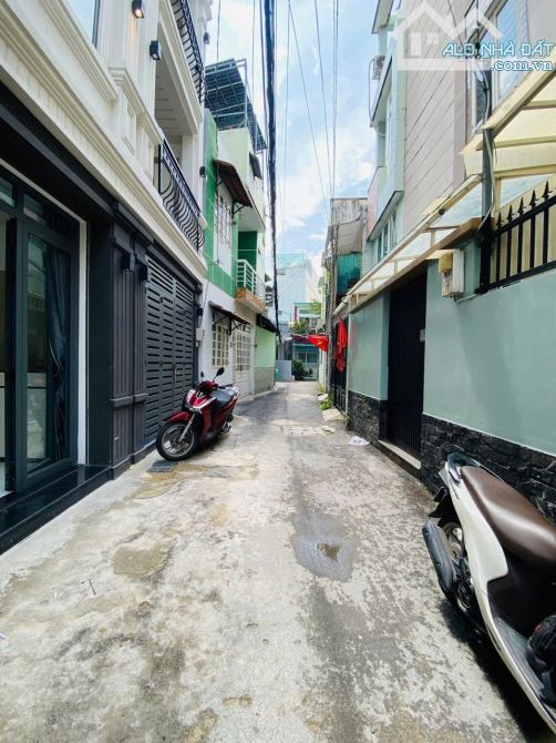 🏡Nhà Hẻm Xe Hơi💎Quang Trung Phường 10💎4X10M 4 Lầu 3PN--3WC💵7,2 Tỷ - 3