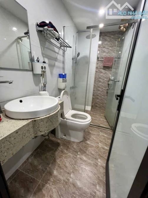 Chính chủ gửi bán nhà phố Hà Cầu, Hà Đông, 57m2, 3 tầng, ô tô tận cửa, chỉ dưới 8 tỷ - 3