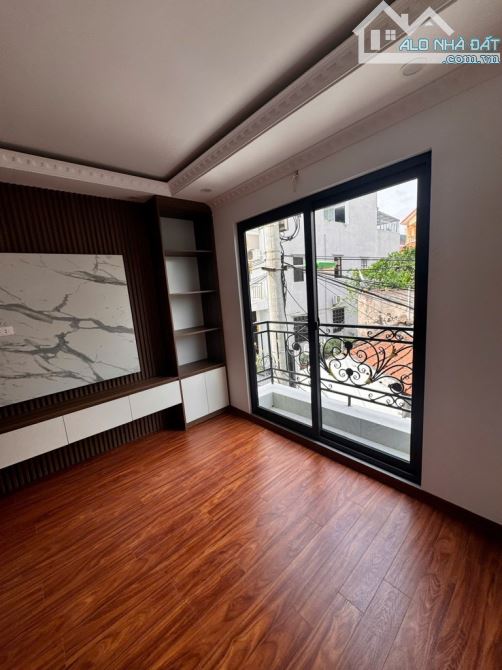 Bán nhà mới 5 tầng x 50m2, gara ô tô tại Ngũ Hiệp, Thanh Trì, giá 5,4 tỷ - 3