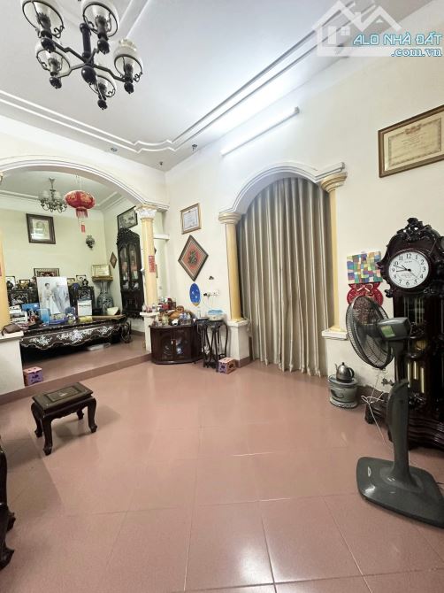 XUÂN THỦY CẦU GIẤY – BIỆT THỰ LÔ GÓC 154M² MT 18M NGÕ Ô TÔ TRÁNH ĐẦU TƯ VÀ GIỮ TIỀN TỐT - 3