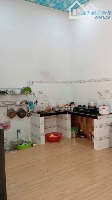 bán gấp căn nhà ở Xuân Thới Thượng-Hóc Môn, DT 85m2, giá 790 triệu. SHR. - 3