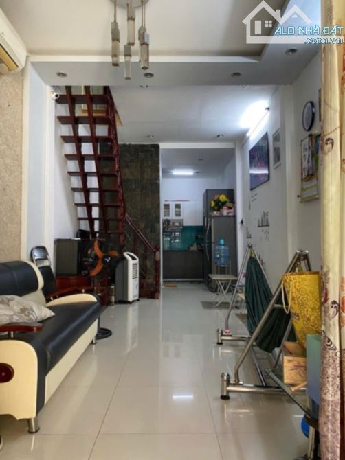 NHÀ PHỐ TÂN PHÚ ĐƯỜNG LÊ TRỌNG TẤN, 2 TẦNG, HẺM Ô TÔ 6M, CHỈ HƠN 4 TỶ - 3
