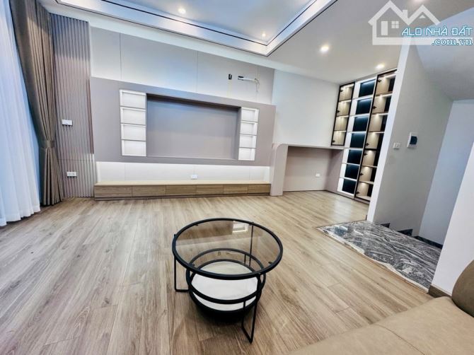 🌟 Bán nhà mới 6 tầng phố Hoa Lâm – Long Biên | Full nội thất, ô tô đỗ cổng – giá 6.98 tỷ - 3