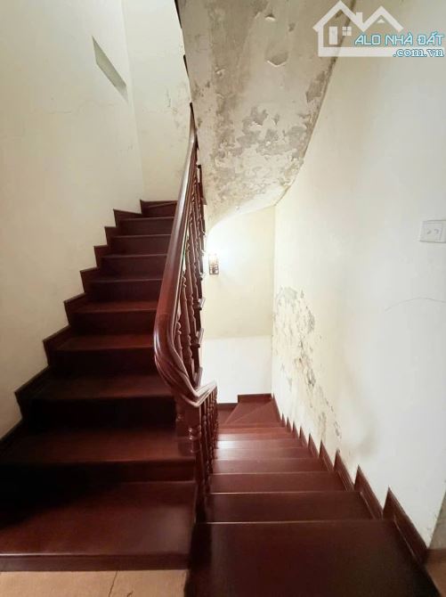 Bán Nhà Phân Lô Nghĩa Đô - Cầu Giấy. Dân xây ở chắc chắn nội thất xịn. - 3