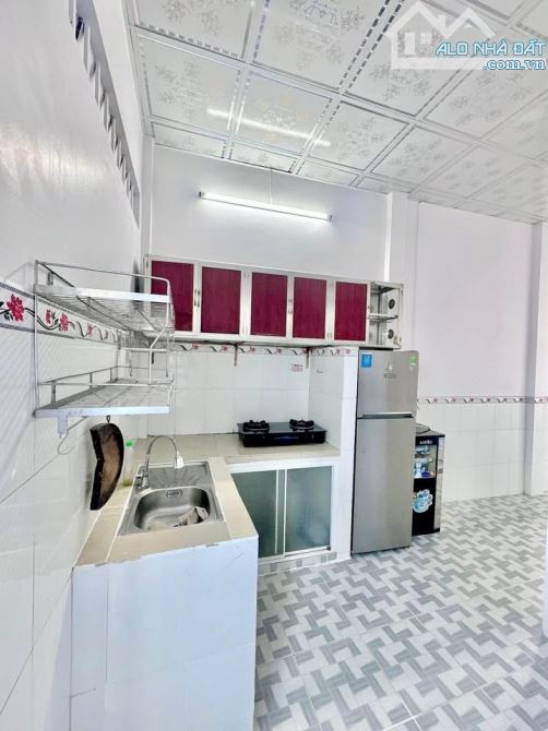 Bán nhà tặng nội thất ở Lê Thị Vui-Phước Hiệp. Giá 1 tỷ 125, DT 118m2, SHR. - 3