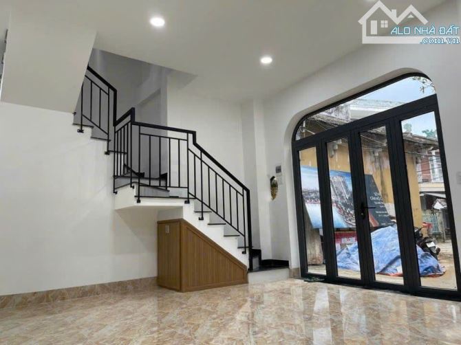 🏡CẦN BÁN NHANH NHÀ 2 TẦNG,GÓC 2 MẶT THOÁNG MỚI-TRẦN CAO VÂN-THIẾT KẾ ĐẸP - 3