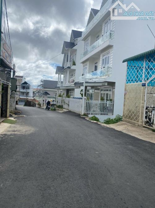 Bán Đất Đẹp Đường Nhựa 8m Sau Lưng Đại Học Đà Lạt - 3