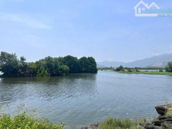 Lô biệt thự KĐT Ven Sông Tắc view sông nhìn qua dự án Sungroup giá rẻ nhất 27,9tr/m2 - 3