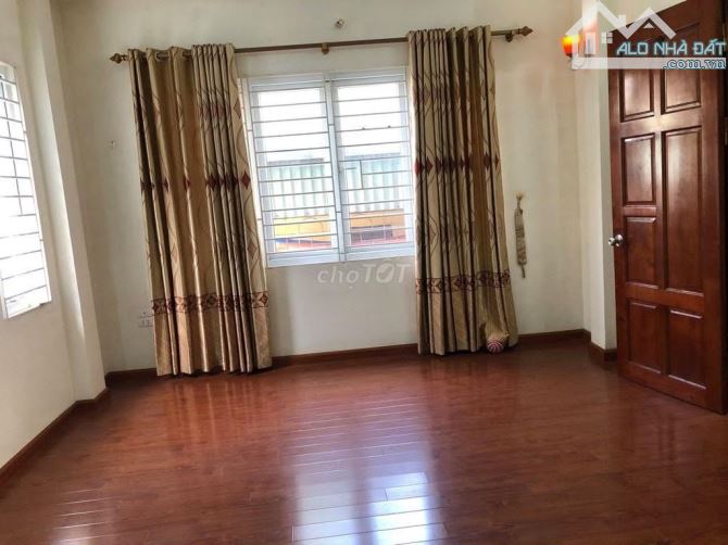 Cực hiếm. Nhà cửa Bắc, 4 tầng, ngõ kính doanh, ô tô 8 tỷ hơn - 3