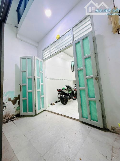 Bán nhà hẻm Dương Bá Trạc,P.1,Q.8,dt: 3,6 x 15 nhà xây 2 tầng 3 Tỷ 78. - 3