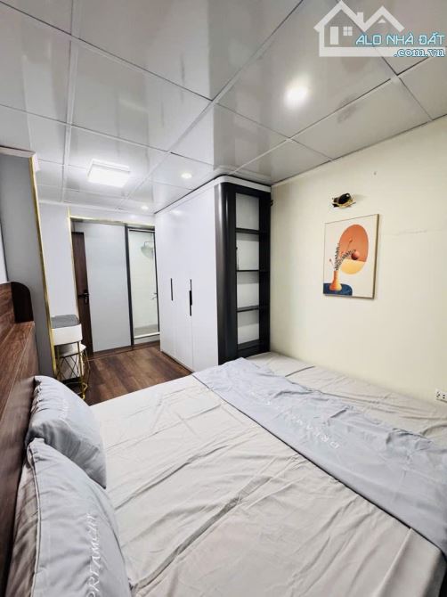 Cần bán Tập thể Quận Hai Bà Trưng - Tầng 3 - 70m2 x 2 ngủ 2 vs - OTO đỗ cửa - SĐCC - 3