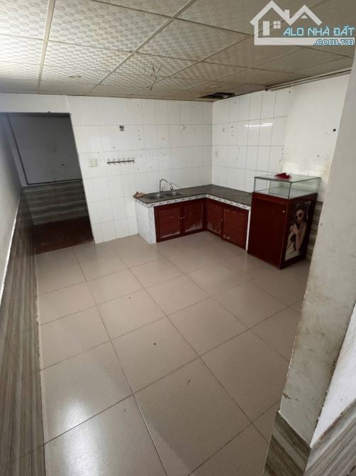 BÁN NHÀ MẶT TIỀN BÌNH GIÃ, GIÁ CHỈ 8.5 TỶ - 3