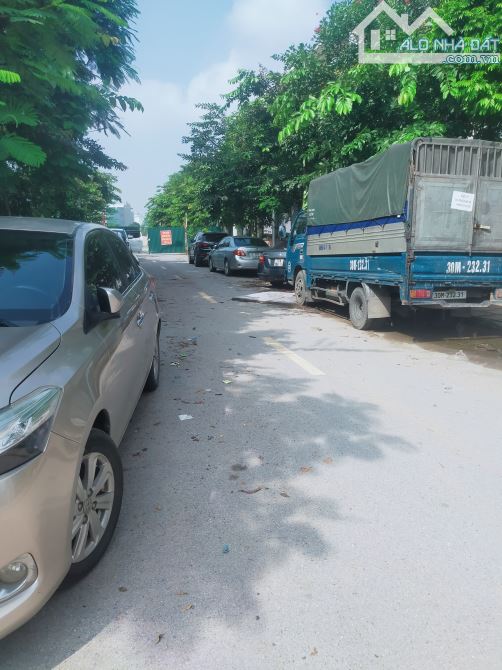 NHỈNH 12 TỶ _🏢CCMN 7 TẦNG THANG MÁY _DT 57M,#BẮCTỪLIÊM _🚘20M Ô TÔ ĐỖ TRÁNH_9 PHÒNG KHÉP - 3
