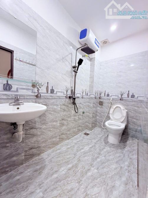 BÁN NHÀ TÂY TỰU, BẮC TỪ LIÊM 30M2, 4T, SỔ ĐỎ, Ô TÔ ĐỖ CỔNG, RẤT GẦN ĐẠI HỌC CÔNG NGHIỆP - 3
