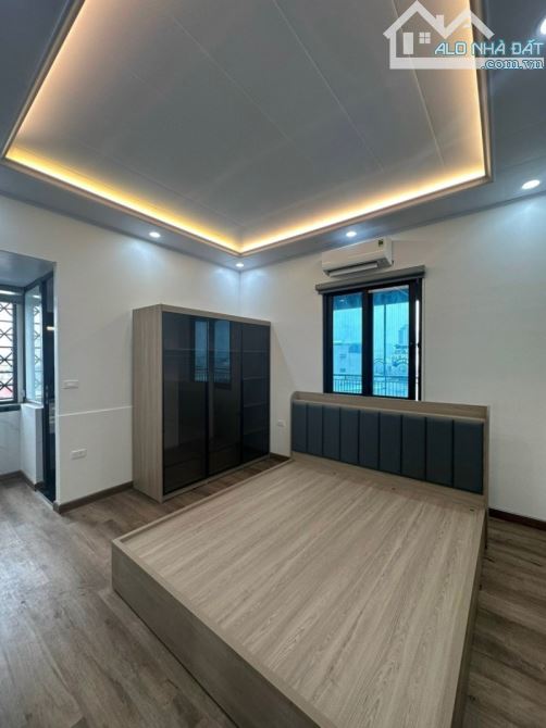 Căn hộ dịch vụ Mễ Trì, ngõ thông ô tô lô góc, 2 shop+31 căn hộ, 130m2 9 tầng 31.5tỷ - 3