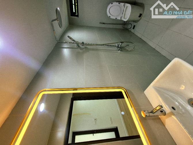TẬP THỂ TẦNG 2 PHỐ VỌNG 110M2, 3N 2WC FULL NỘI THẤT Ô TÔ ĐỖ CỬA NGAY SÁT ĐẠI HỌC KTQD - 3