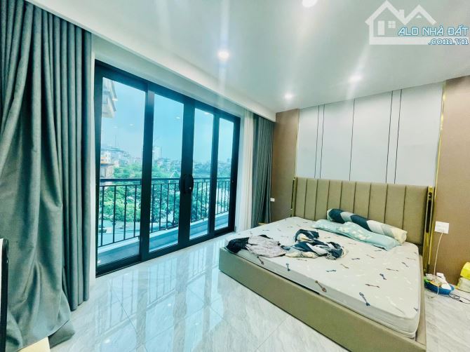 TOÀN NHÀ ĐẸP GẦN PHỐ -SÁT NGÃ TƯ SỞ-6 TẦNG THANG MÁY -KINH DOANH -TT QUẬN -13.8 TỶ - 3