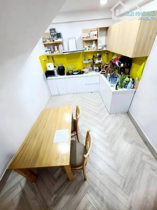 🏡 BÁN NHÀ MỚI ĐẸP 4 TẦNG, HẺM XE HƠI QUẬN 3 - SÁT CHỢ BÀN CỜ, CHỈ 6,75 TỶ 🏡 - 4