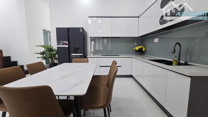 NHÀ MÊ MẶT TIỀN ĐƯỜNG NGUYỄN PHÚC CHU - KHU TÁI ĐỊNH CƯ THÀNH NHẤT - Loctran - 4