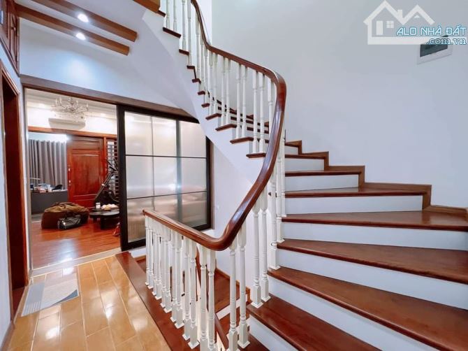 Bán nhà riêng tại Hoàng Quốc Việt, Cầu Giấy, 80m2, ô tô, kinh doanh,  29tỷ. - 4