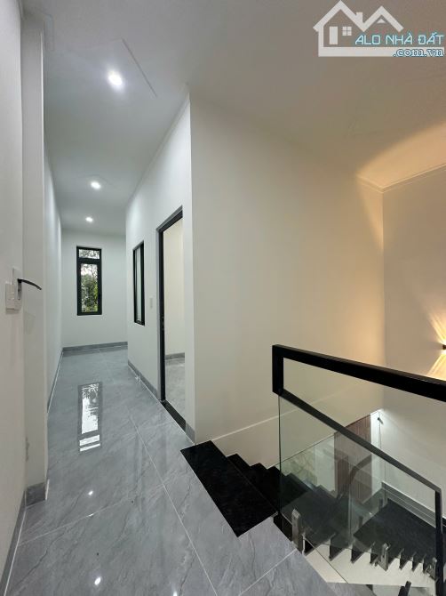 Nhà 1 trệt 1 lầu ngay khu dân cư cách Biện Hòa chỉ 10p di chuyển ,vừa hoàn thiện ,mới tinh - 4