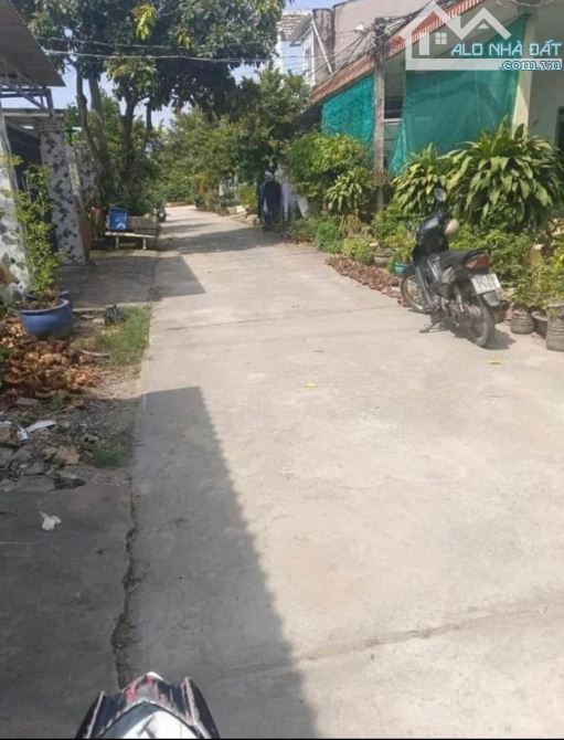 Bán nhà cấp 4 100m2 giá 790 triệu sổ hồng riêng ở Bà Điểm Hóc Môn - 4