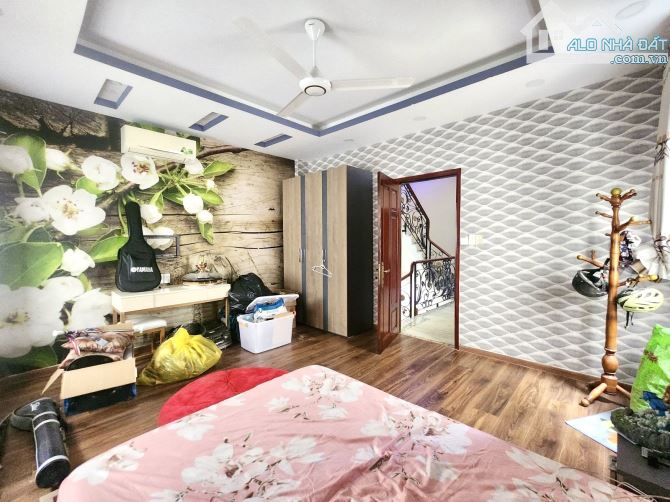Bán Biệt Thự Mặt tiền đường số 5 An Phú Quận 2 Cũ DT 140m2 Ngang 7m Giá 28 Tỷ - 4