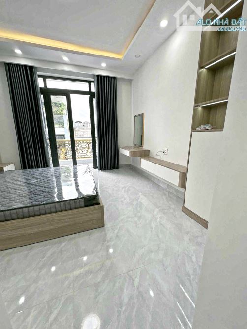 CẠNH CẦU PHÚ XUÂN ,NHÀ BÈ - 4TẦNG - 71m2 - 4PN - 7TỶ7. - 4