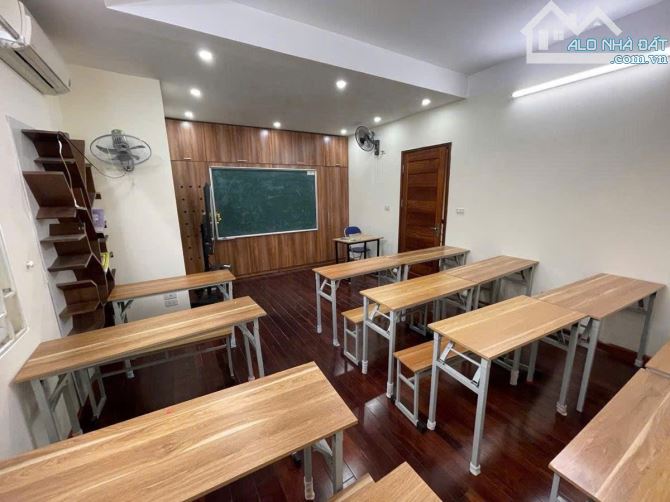 Lô góc ngõ 267 Hoàng Hoa Thám 9.2 tỷ, 45m, mặt tiền 6m, ngõ nông, 3 thoáng - 4