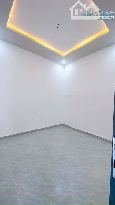 -- Chủ cần bán nhanh nhà q4 không quy hoạch - 4