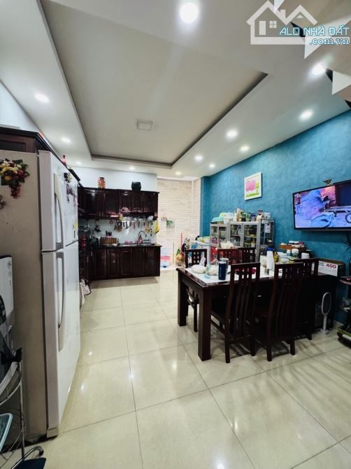 Nhà 4 tầng 4PN, xe hơi ngủ nhà, 70m2 (4.1x17m) 4 tầng Nơ Trang Long Bình Thạnh 14 tỷ x tl - 4