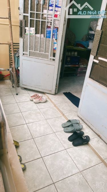 🏡 BÁN NHÀ TRẦN XUÂN SOẠN – 93M² – GIÁ CHỈ NHỈNH 9 TỶ  📍 Vị trí đẹp:  •   Hẻm xe hơi - 4
