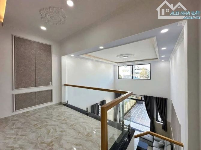 NHÀ GÁC LỬNG NGAY KDL BỬU LONG  (95m2)Giá 1tỷ400 - 4