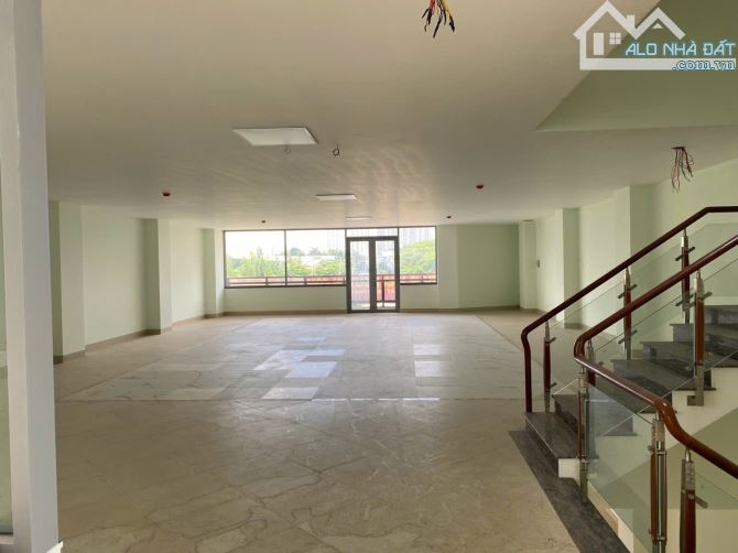 Cho thuê 10x40m 4 lầu  đường số 17A,P.Bình Trị Đông B,Q.Bình Tân - 4