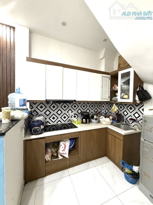 Duy nhất 1 căn, 6 tỷ, Võng Thi- Tây Hồ, 25m,5 tầng, mặt ngõ thông - 4