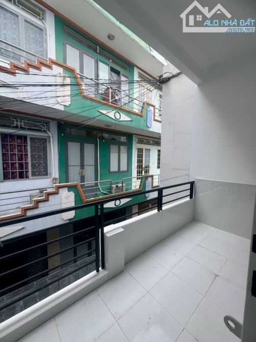 NHÀ 3 TẦNG -SÂN THƯỢNG - 64 M2 - NGUYỄN VĂN CÔNG PHƯỜNG 3 GÒ VẤP - 7,6 TỶ TL - 4