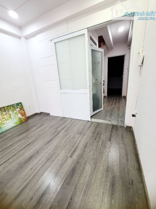BÁN NHÀ ĐẸP NGUYỄN THIỆN THUẬT,5 TẦNG, 35M2, GIÁ 6,6 TỶ - 4