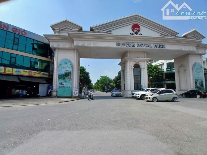 Lô đất  đẹp 60 m2, sổ đỏ, tại khu  dịch vụ Yên Vĩnh, gần vành đai 3.5 và đường 32, ô tô đỗ - 4